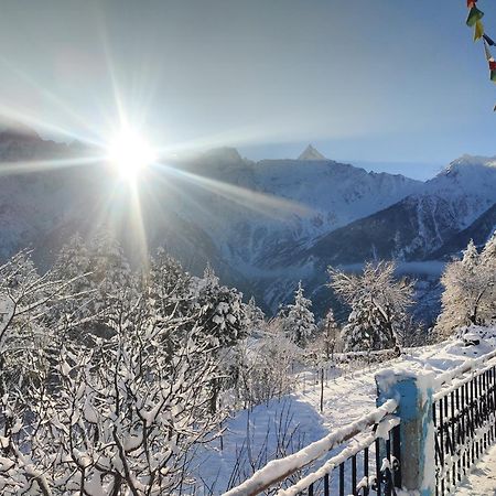 Silk Route Home Stay Калпа Екстер'єр фото