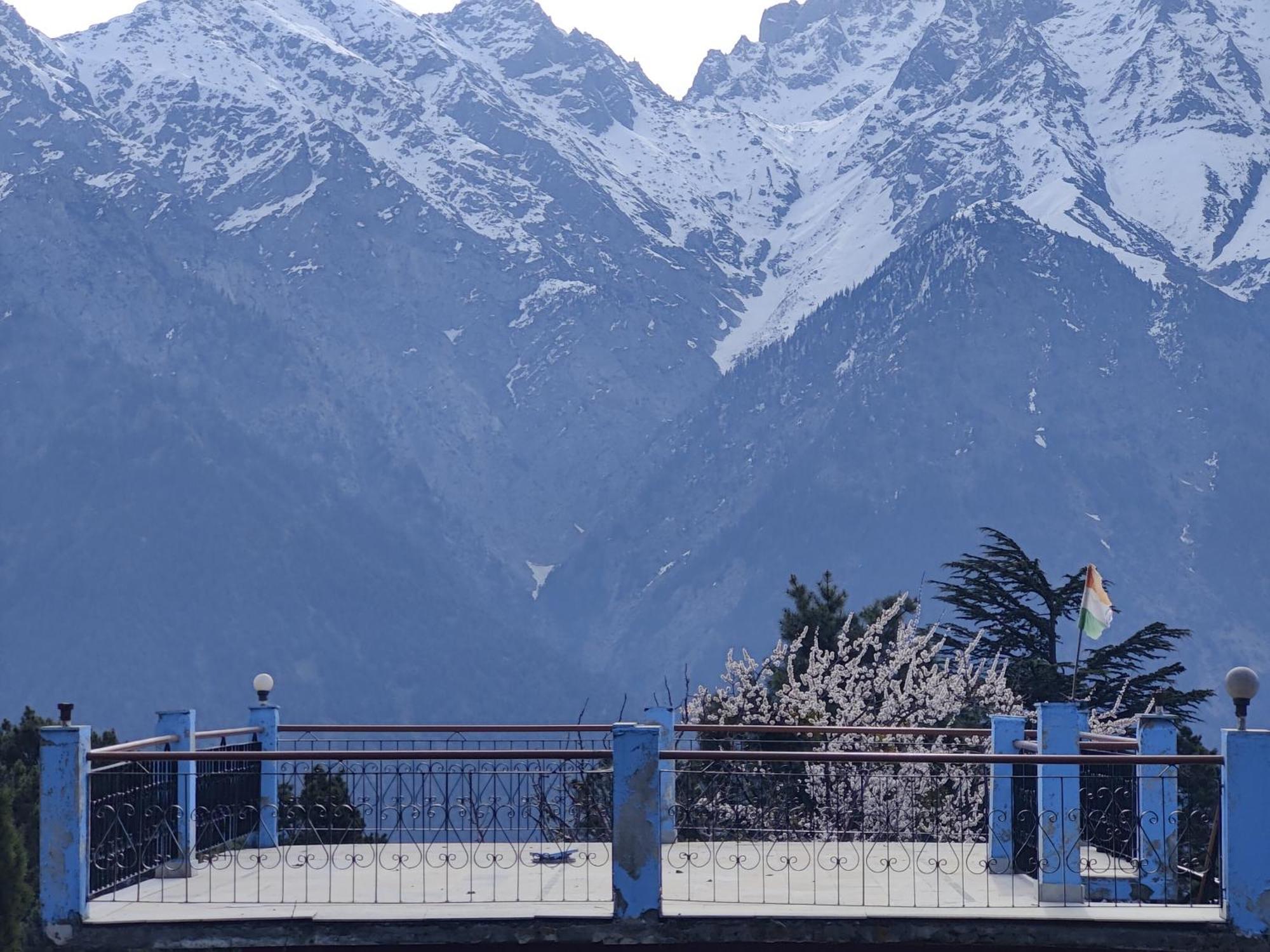 Silk Route Home Stay Калпа Екстер'єр фото