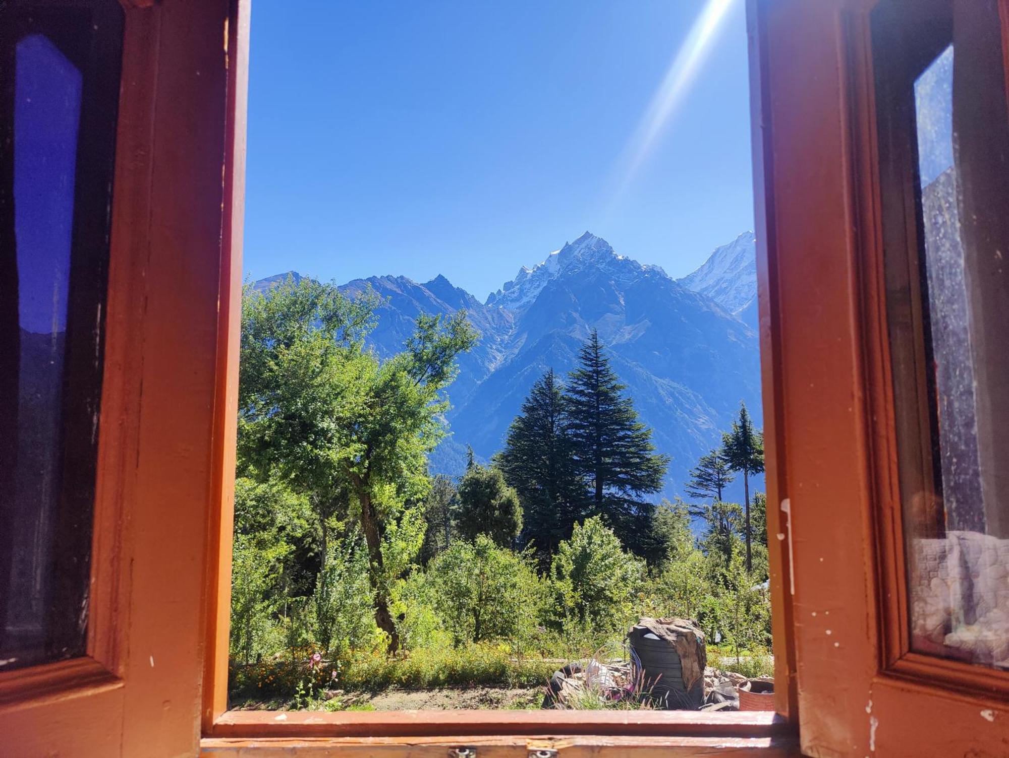 Silk Route Home Stay Калпа Екстер'єр фото